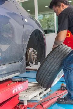 Checking car suspension Foto stock