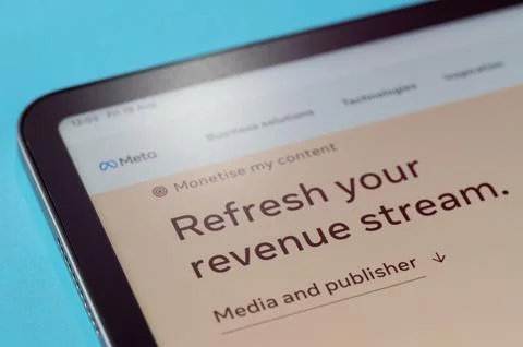 Checking how monetise content in meta page Stock Photos