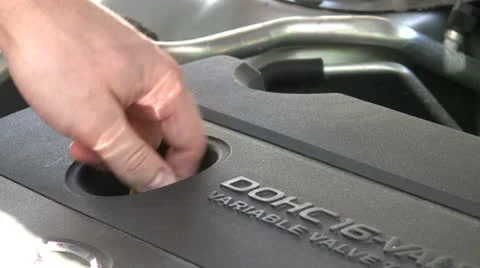 Checking Oil with Dipstick. HD 스톡 동영상 24852998