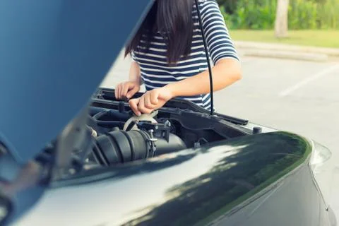 Checking 库存照片