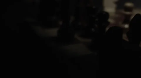 Checkmate in game of chess in dark room Vídeo Stock 64914439