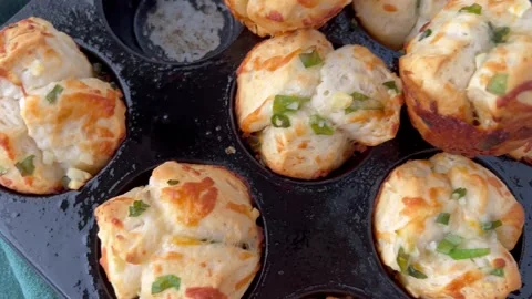 Cheddar scallion rolls Stock Footage 219090419