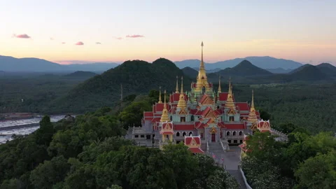 Chedi Phak Di Pra Kard buddhism temple in Prachuap Khiri Khan Stock Footage 138675346
