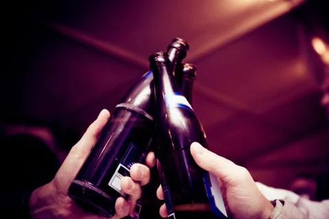 Cheers! Stockfoto's