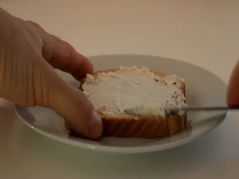 Cheese on bread Vídeos de archivo 86279194