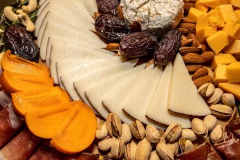 Cheese, nut and date platter Foto stock