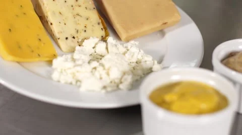 Cheese pan Vídeos de archivo 51687270