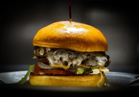 Cheeseburger on display in restaurant Stock Photos