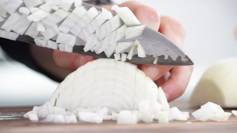 Chef Chopping up a White Onion 库存影片 271600897