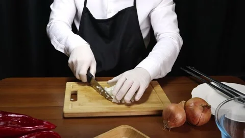 Chef chops onion finely 스톡 동영상 190075536