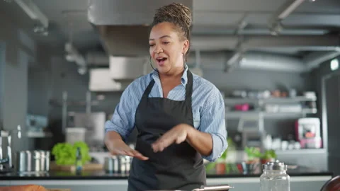 Chef Cooking Stock-Footage 169477848