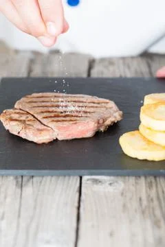 Chef cooking Stock-Fotos