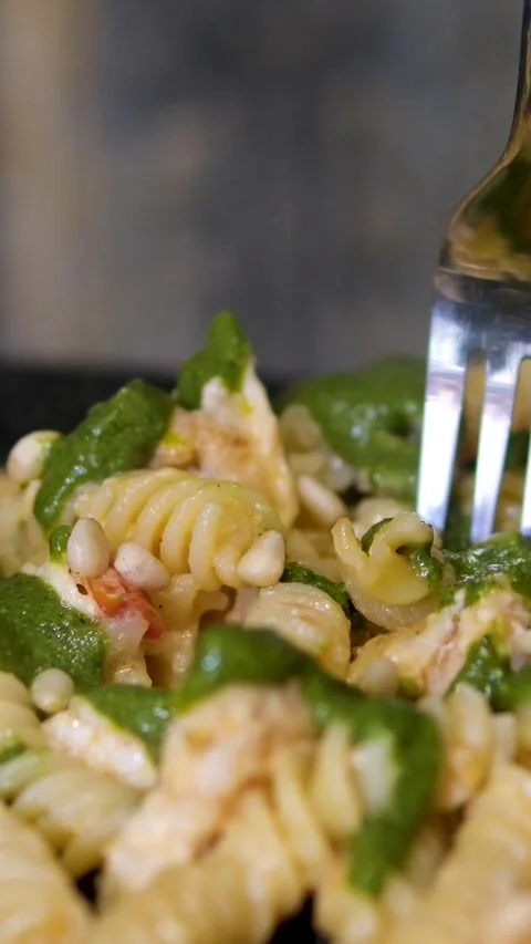 Chef is cooking spaghetti carbonara in the kitchen. Step by step process of Video stock 288149140