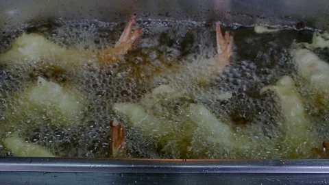 Chef hand cooking fried prawn shrimp, tempura Japanese food,in Kitchen Video stock 81463269