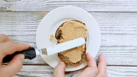 Chef hand making sandwich Stock-Footage 113073344