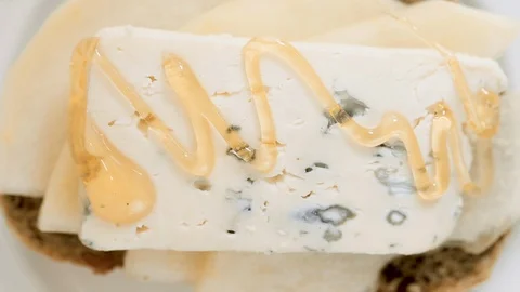 Chef hand making sandwich Stock Footage 113073397