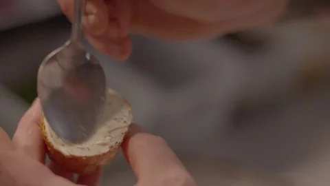 Chef icing a cupcake Video stock 74067485