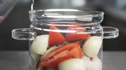 Chef makes fish soup at the kitchen Video stock 143778474