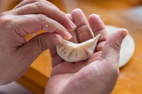 A chef is making dumplings Foto stock
