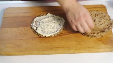 Chef making pancakes Stock-Footage 77830664