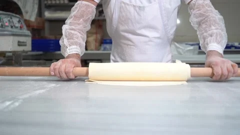 A chef making Turkish baklava Stock Footage 150081930