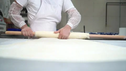 A chef making Turkish baklava Stock Footage 150082330
