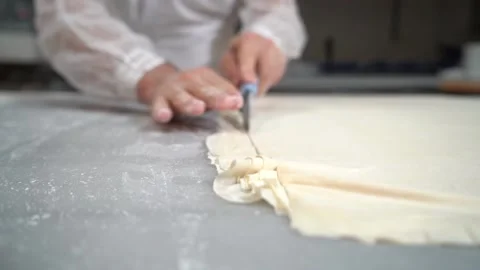 A chef making Turkish baklava Stock Footage 150082370