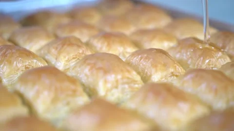 A chef making Turkish baklava Stock Footage 150082969