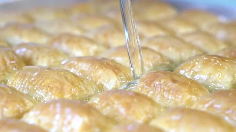 A chef making Turkish baklava Stock Footage 150082995