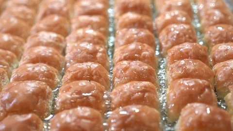 A chef making Turkish baklava Stock Footage 150083090