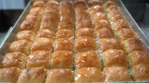 A chef making Turkish baklava Stock Footage 150083104