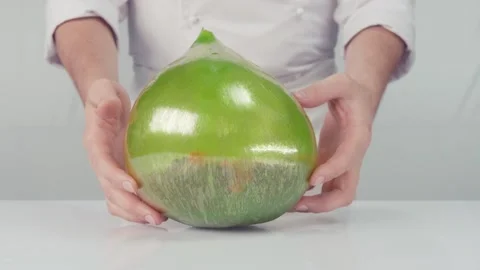 Chef pastry chef preparing a dessert. Stock Footage 141449888