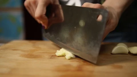 The chef patted garlic and chopped garlic (4) Stock Footage 202166250