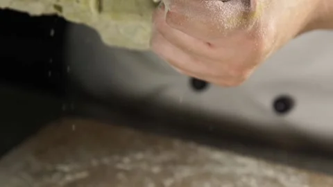 Chef Patting Flour on Matcha Dough Видео 201284259