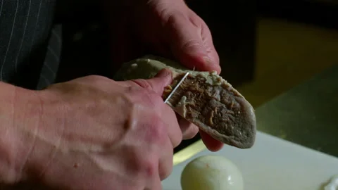 Chef peeling beef tongue 스톡 동영상 233761654