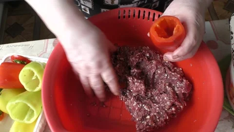 The chef prepares fried scoops with meat Stock Footage 166337575