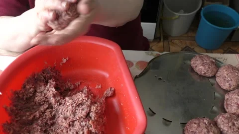 The chef prepares minced deer cutlets Video stock 156677904