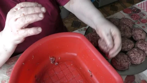 The chef prepares minced deer cutlets Video stock 156678016