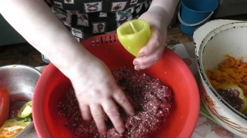 The chef prepares stuffed peppers with meat Stock Footage 163050010