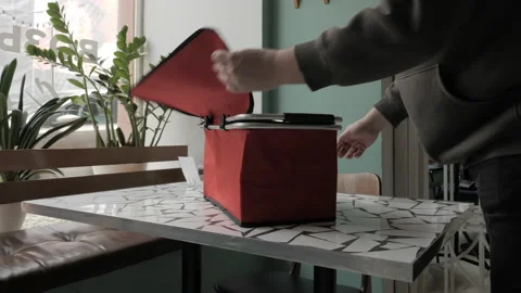 The chef prepares take-away pasta Video stock 148130119
