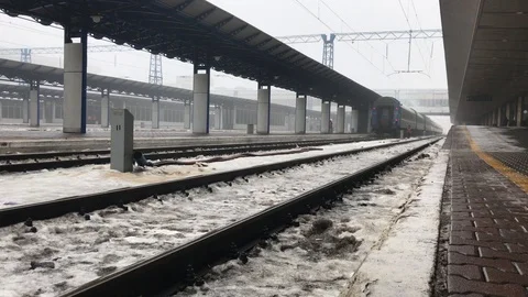 Chef preparing bechamel sauce. time lapse 動画素材 103737044