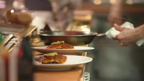 Chef preparing a meal Video stock 73072179