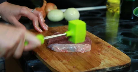 Chef preparing meat Video stock 147141469