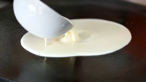 Chef preparing pancake Stock Footage 70605116