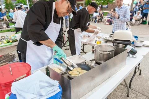 Chef preparing polenta Foto stock