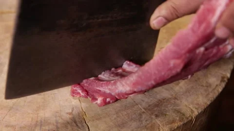 The chef processed and chopped the ribs (5) Stock Footage 202162152