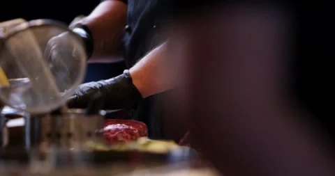 Chef Revealing Beef Tartare Under Glass Cloche, Food Event, Close Up Shot Видео 340319669