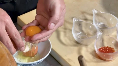 Chef Separating Egg Yolk for Japanese Fish Roe Dish Vídeos de archivo 324027451