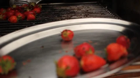 Chef Serving Grilled Fresh Strawberries From Barbecue Grill to Metal Tray Видео 341834772