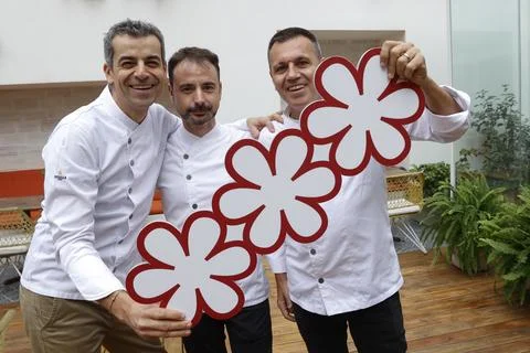 Chefs of 'Disfrutar' restaurant win their third Michelin Star, Barcelona, Spain  Stock Photos